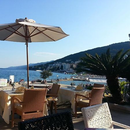 Apartment Kamelija Opatija Oda fotoğraf