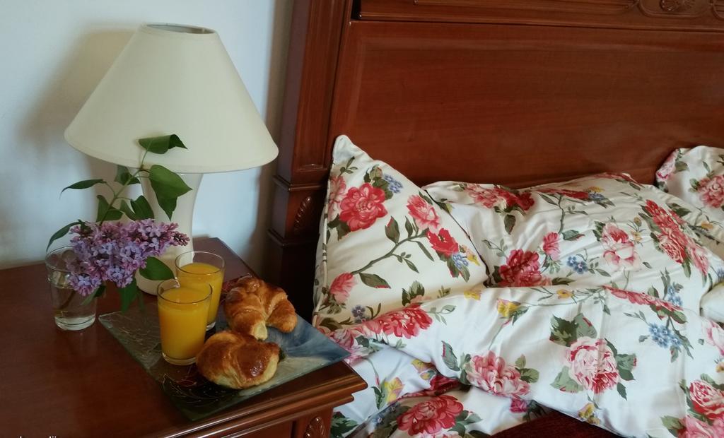 Apartment Kamelija Opatija Oda fotoğraf