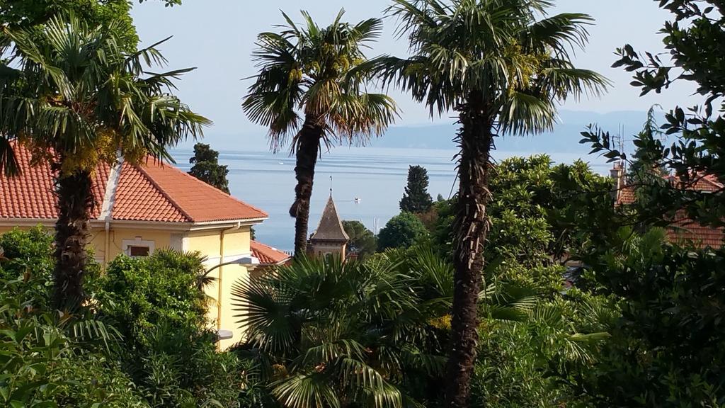 Apartment Kamelija Opatija Oda fotoğraf